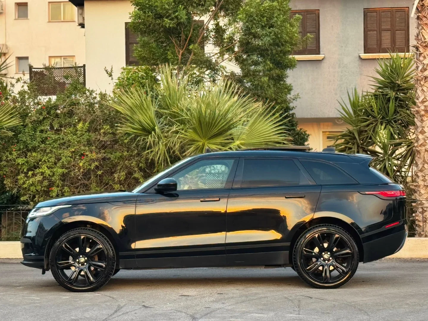 Land Rover Range Rover Velar 2021 Satılık İkinci El - Thumbnail 4