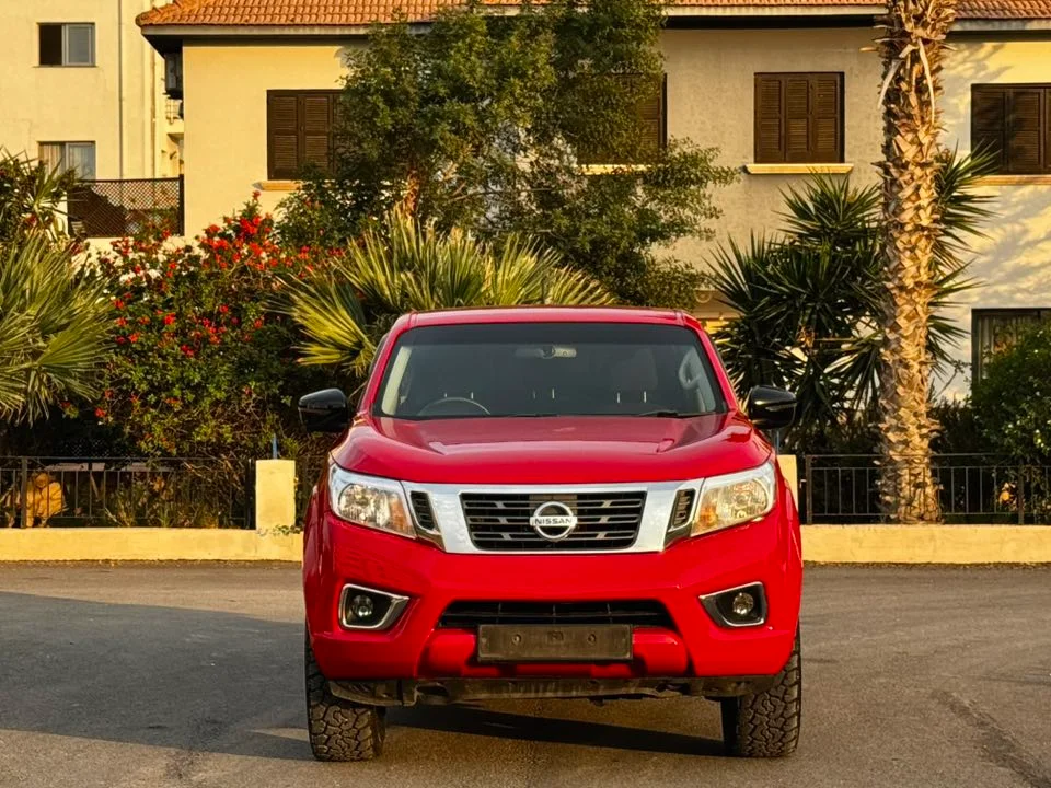 Nissan Navara 2018 Satılık İkinci El - Thumbnail 2