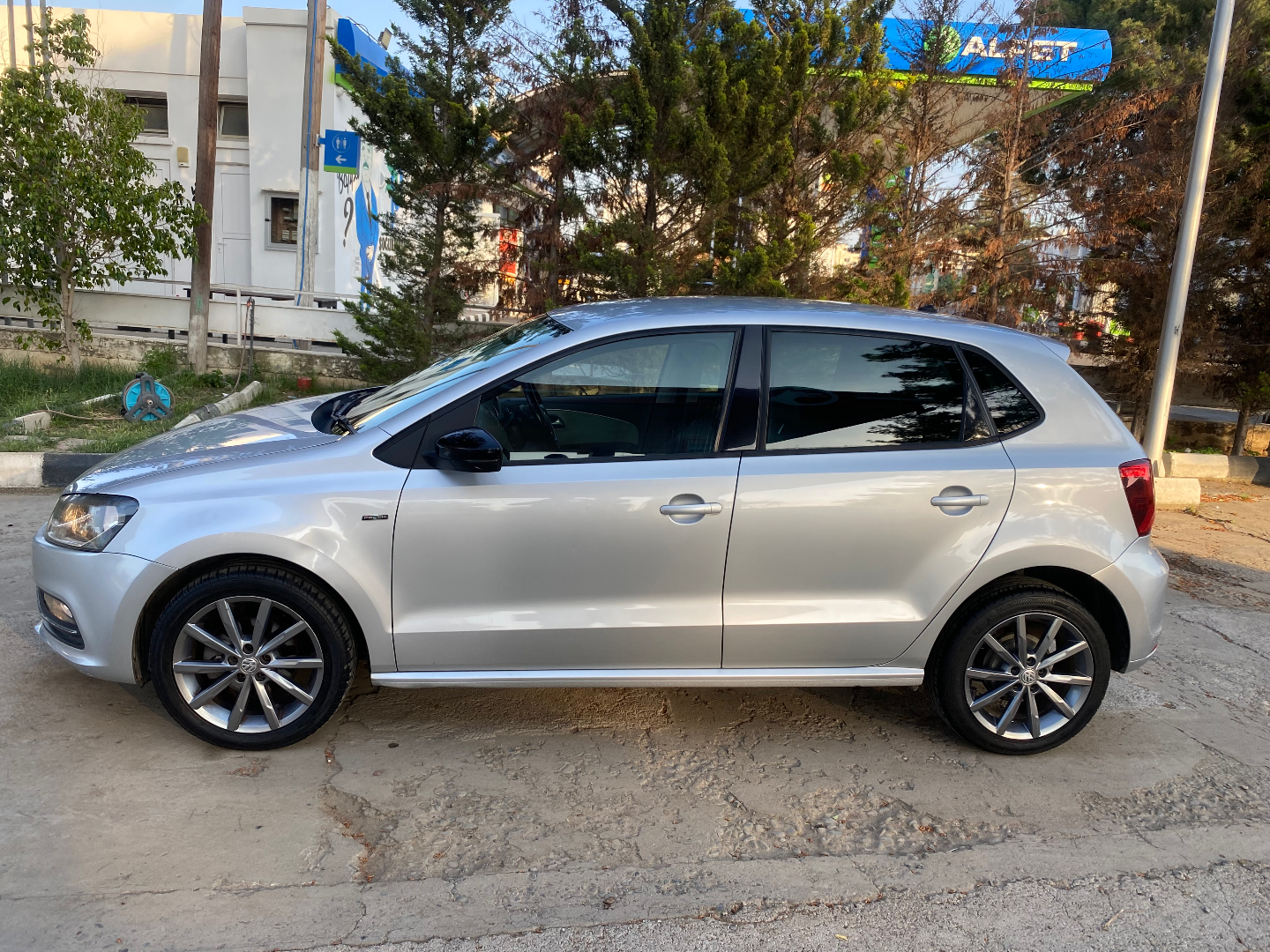 Volkswagen Polo 2015 Satılık İkinci El - Thumbnail 4