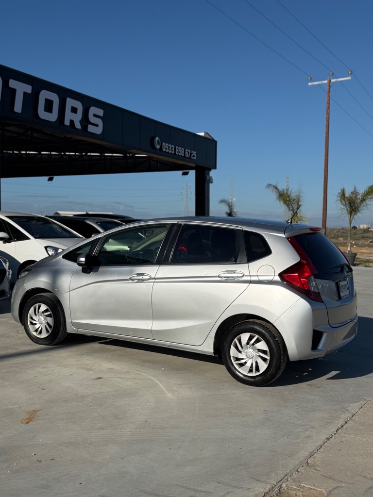 Honda Fit 2017 Satılık İkinci El - Thumbnail 4