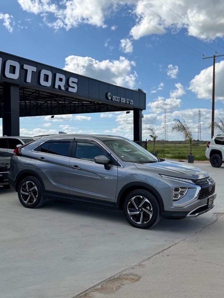 2022 Mitsubishi Eclipse Cross Hibrit Otomatik Gazimağusa İlan görseli - GalerimPlus