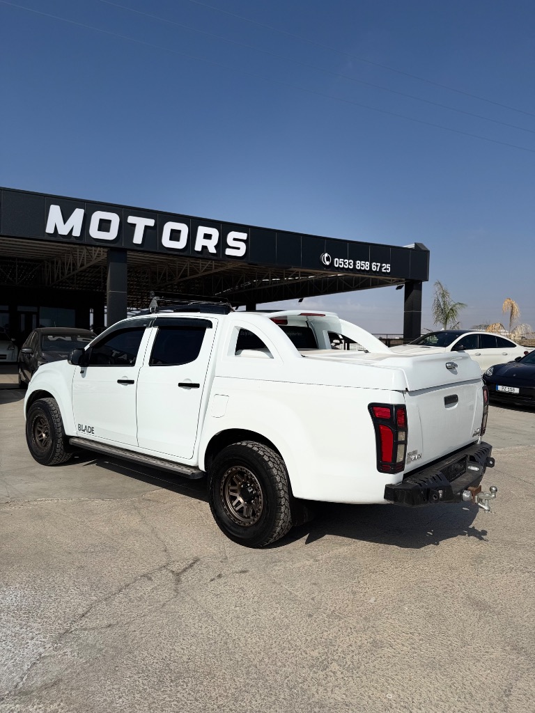 Isuzu D-Max 2014 Satılık İkinci El - Thumbnail 3