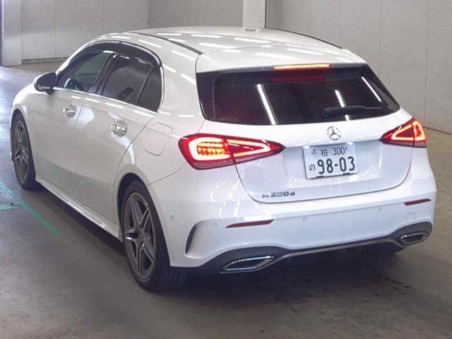 Mercedes-Benz A 200 d 2022 Satılık İkinci El - Thumbnail 2