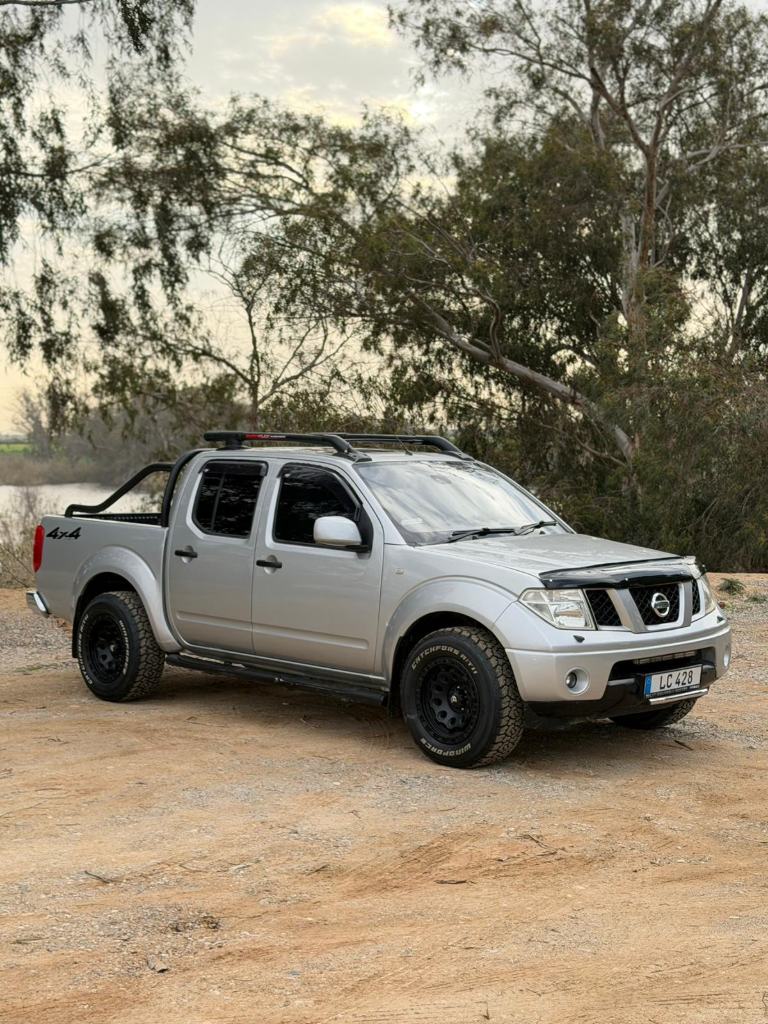 NİSSAN NAVARA