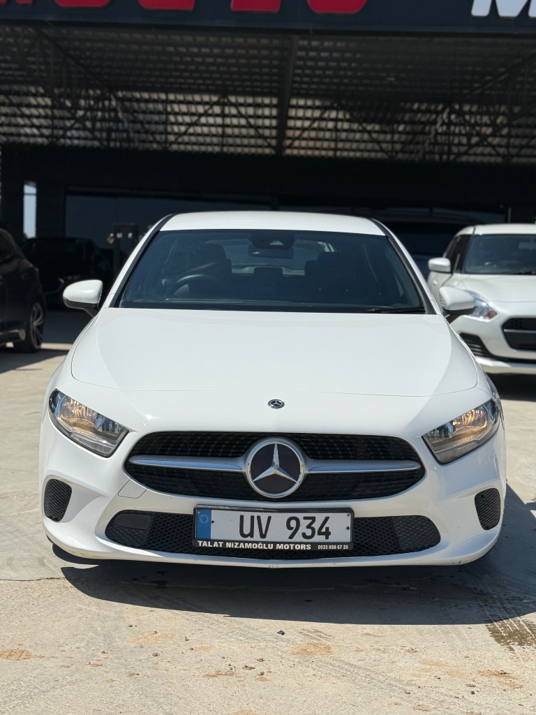 Mercedes-Benz A 180 d 2019 Satılık İkinci El - Thumbnail 2