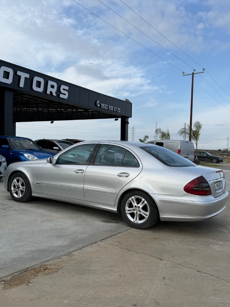 Mercedes-Benz E 220 D 2008 Satılık İkinci El - Thumbnail 4