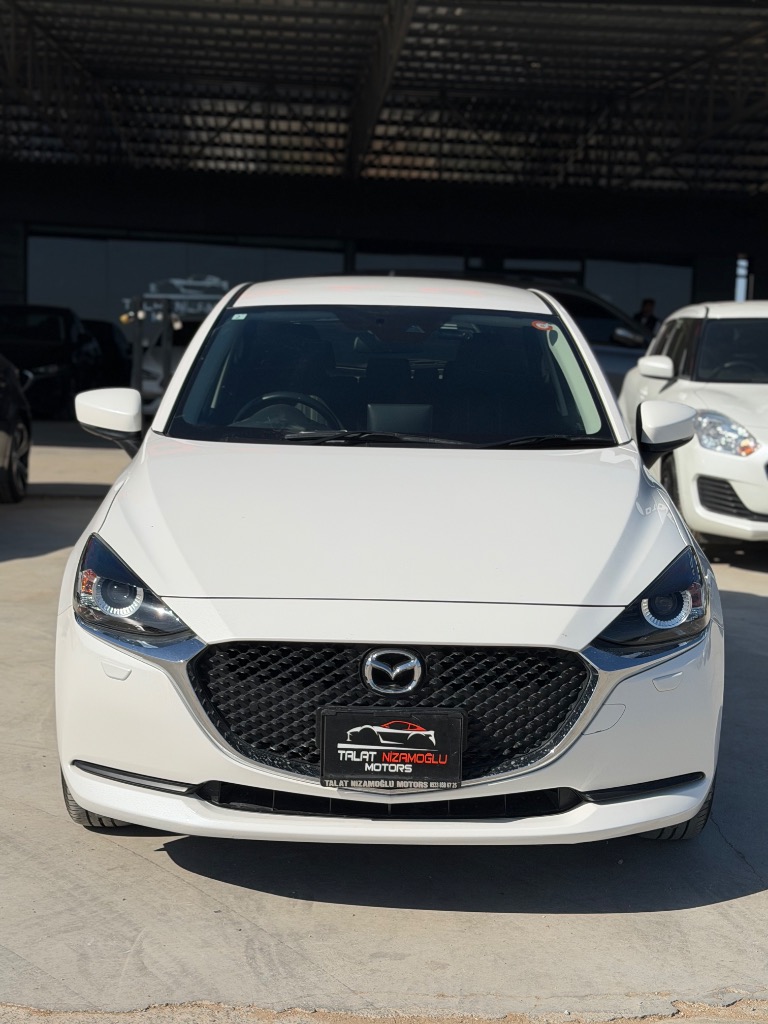 Mazda 2 2022 Satılık İkinci El - Thumbnail 2