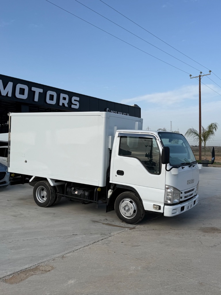 2013 Isuzu Elf - Dizel Otomatik Gazimağusa İlan görseli - GalerimPlus