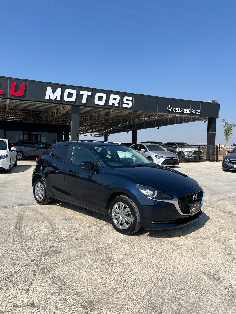 Mazda2