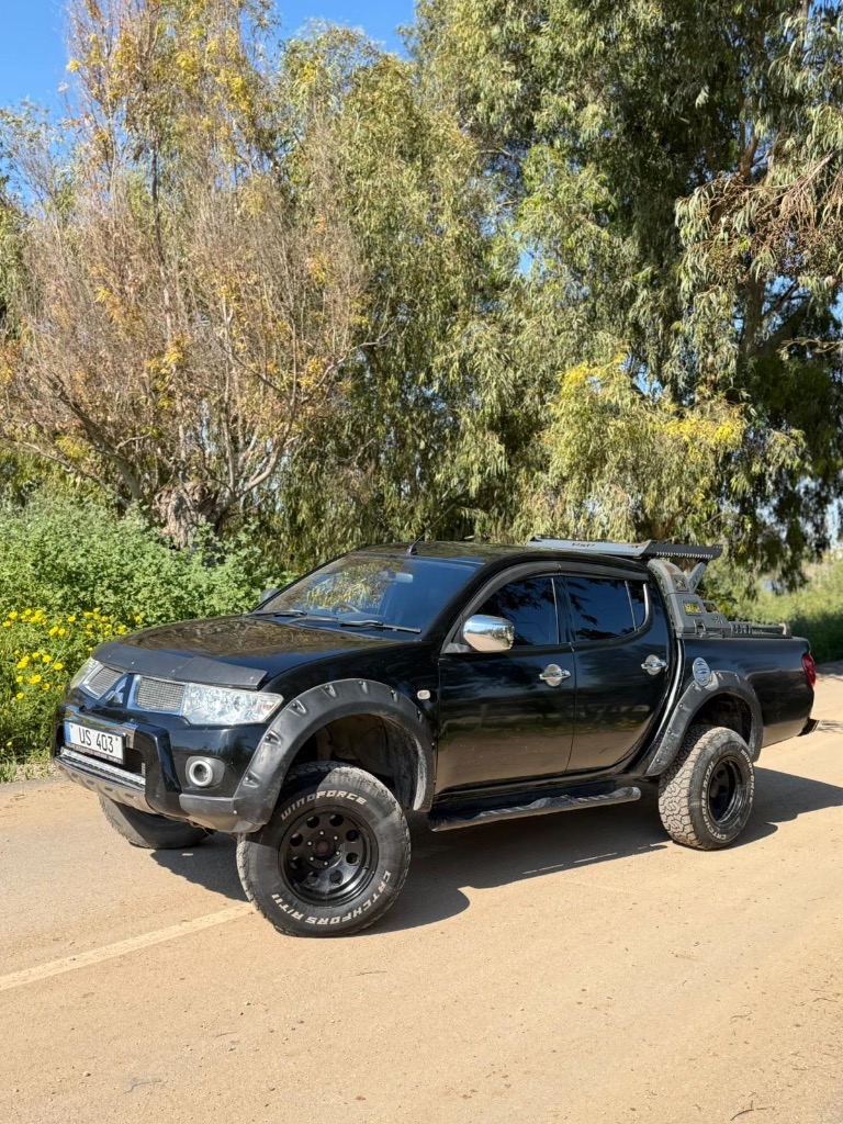 Mitsubishi L 200 2011 Satılık İkinci El - Thumbnail 2