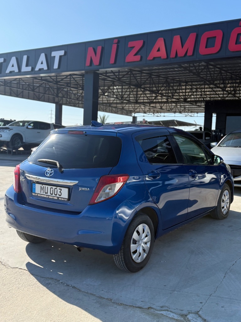 Toyota Vitz 2011 Satılık İkinci El - Thumbnail 4