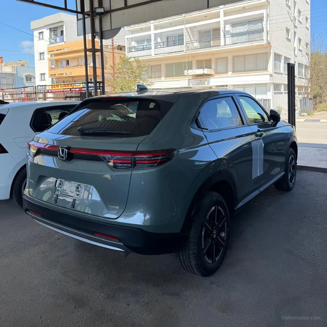 Honda Vezel 2025 Satılık İkinci El - Thumbnail 4