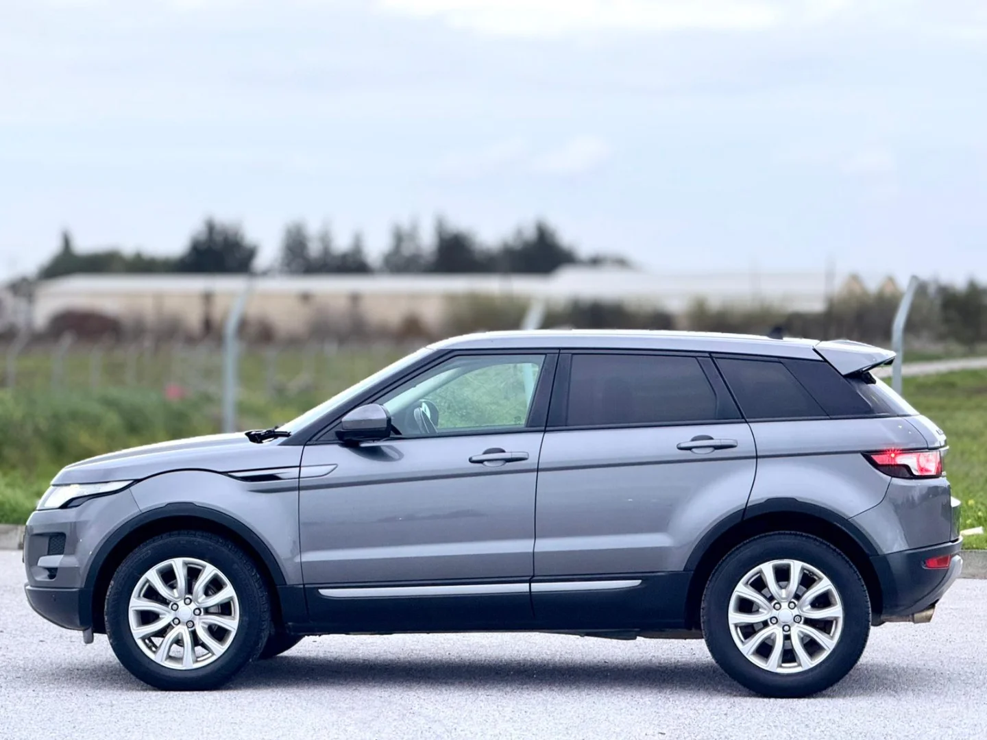 Land Rover Range Rover Evoque 2015 Satılık İkinci El - Thumbnail 4