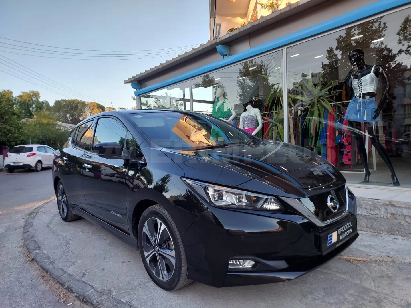 Nissan Leaf 2020 Satılık İkinci El - Thumbnail 2