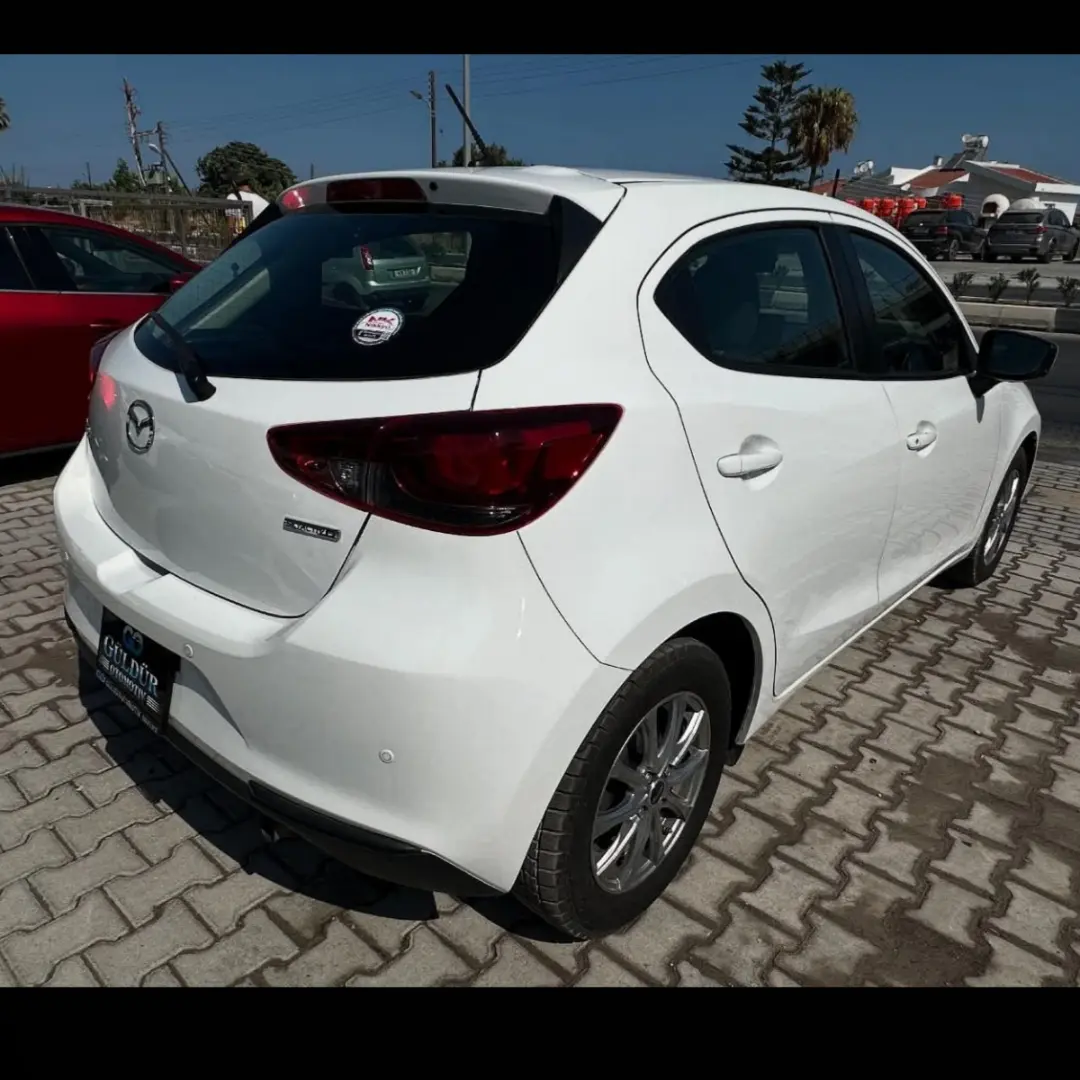Mazda 2 2022 Satılık İkinci El - Thumbnail 3