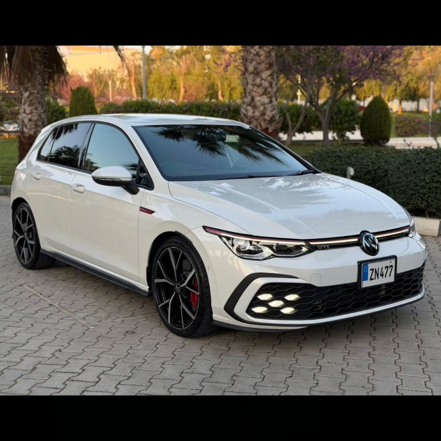 Volkswagen Golf 8.5 Gti 2023 Satılık İkinci El - Fotoğraf 1