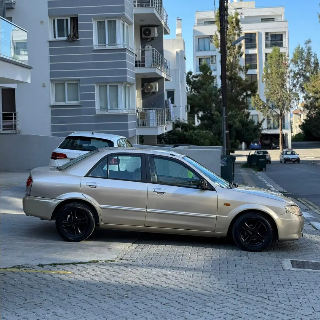 Mazda Familia 2002 Satılık İkinci El - Thumbnail 3