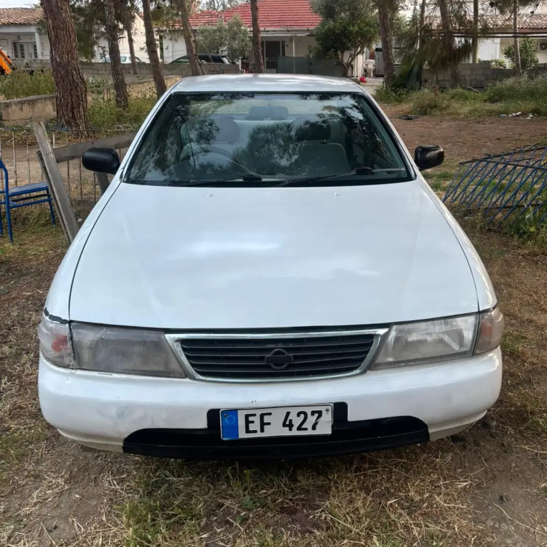 1995 Nissan Sunny