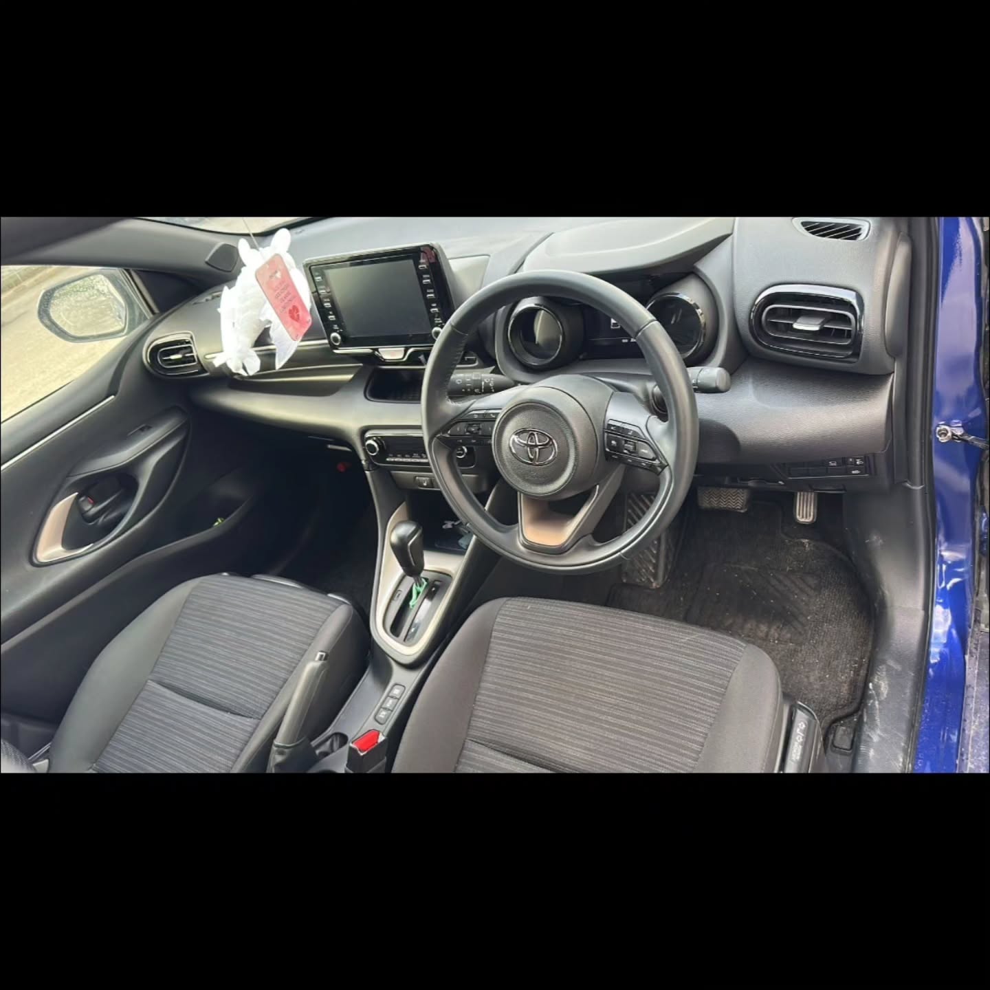 Toyota Yaris Sport 2023 Satılık İkinci El - Thumbnail 6