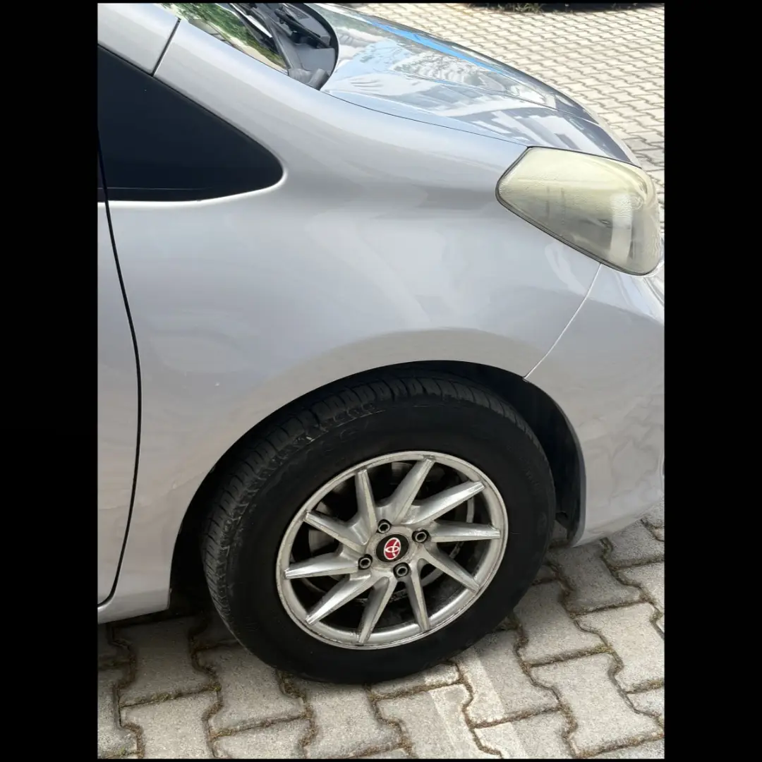 Toyota Vitz 2012 Satılık İkinci El - Thumbnail 5