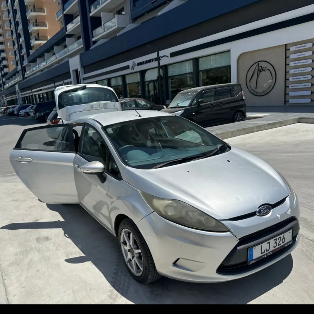 Ford Fiesta 2010 Satılık İkinci El - Thumbnail 2