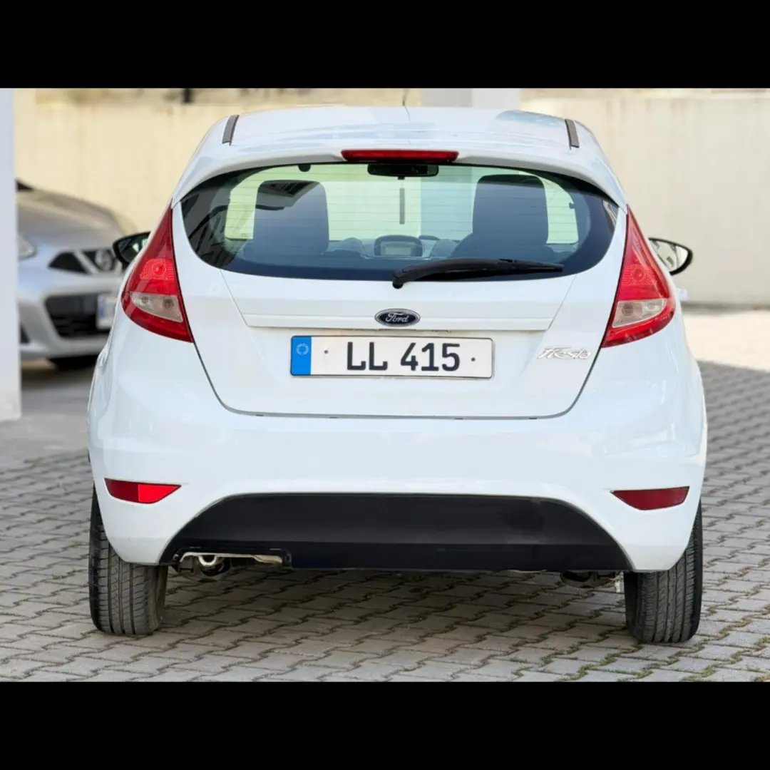 Ford Fiesta 2011 Satılık İkinci El - Thumbnail 2