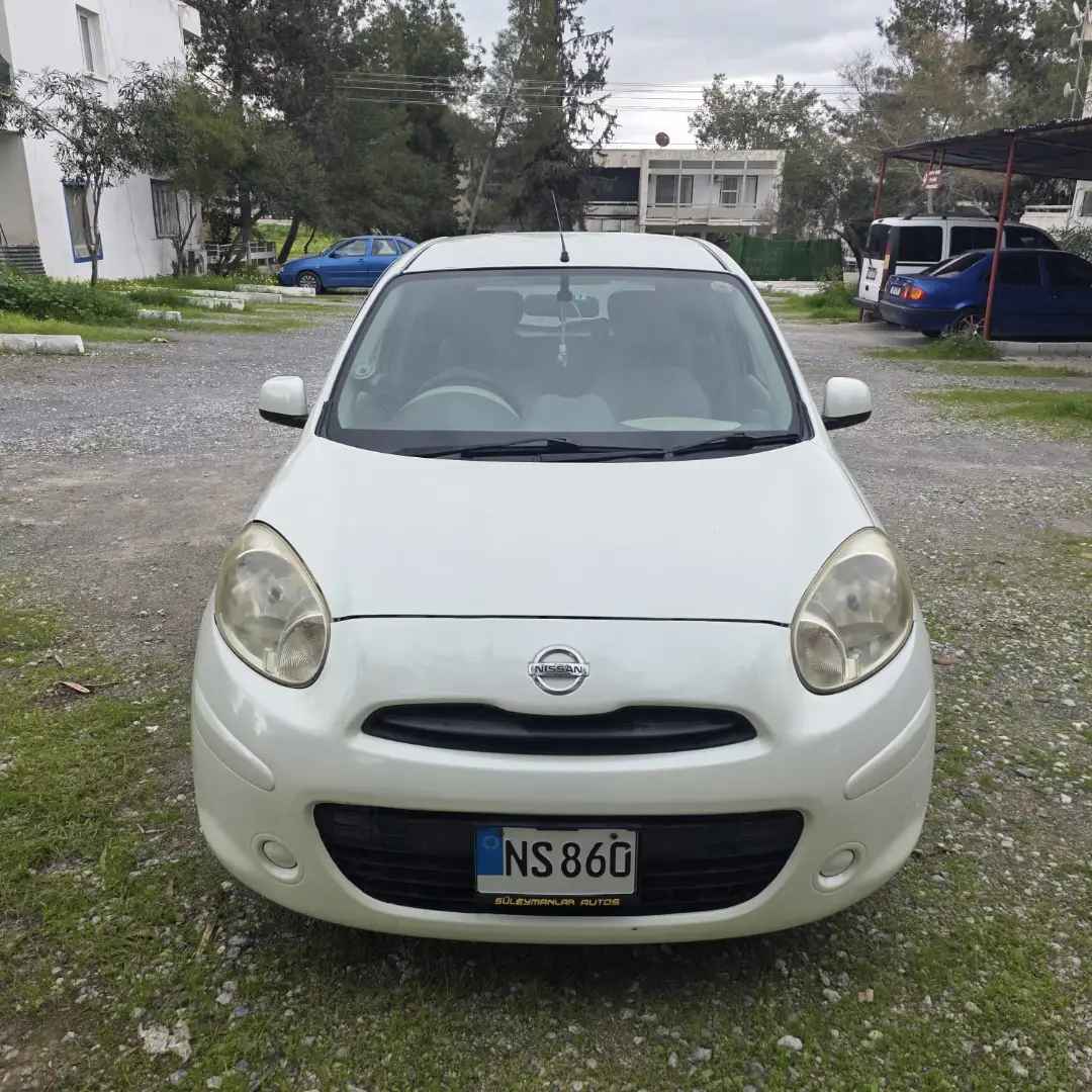 2012 Nissan March