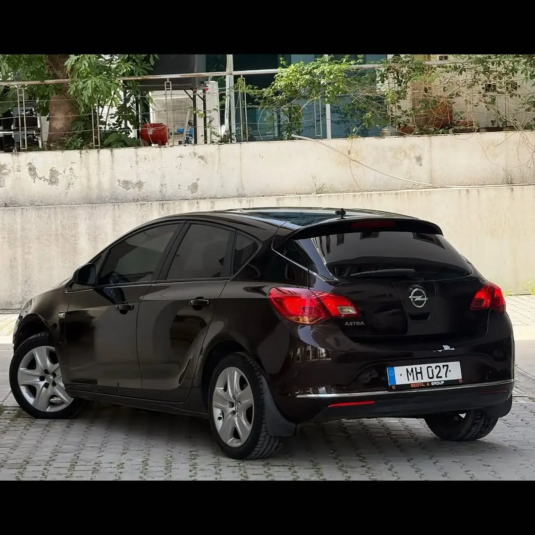 Opel Astra 2013 Satılık İkinci El - Thumbnail 2