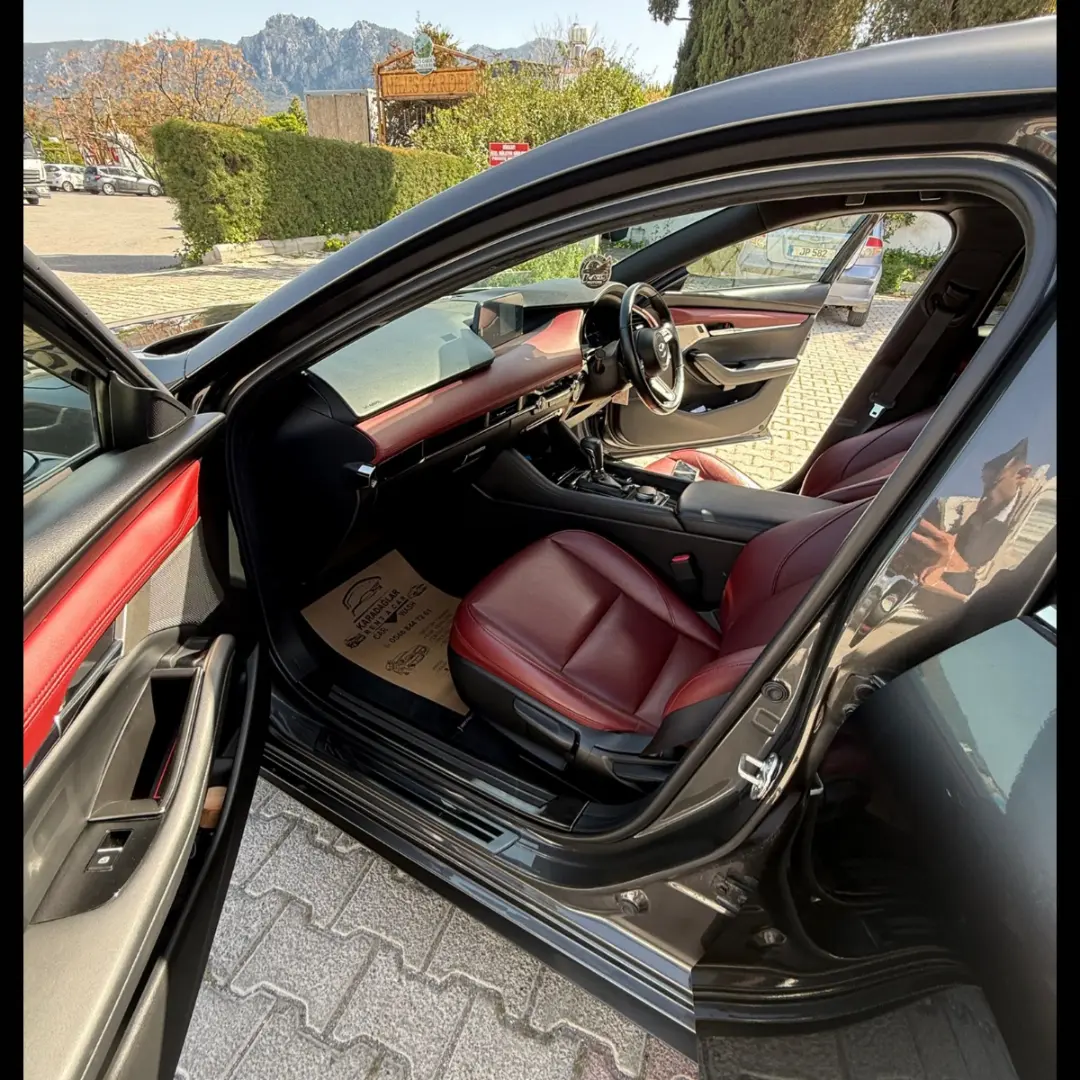 Mazda 3 Fastback 20s Pro Active Touring Selection 2023 Satılık İkinci El - Thumbnail 8
