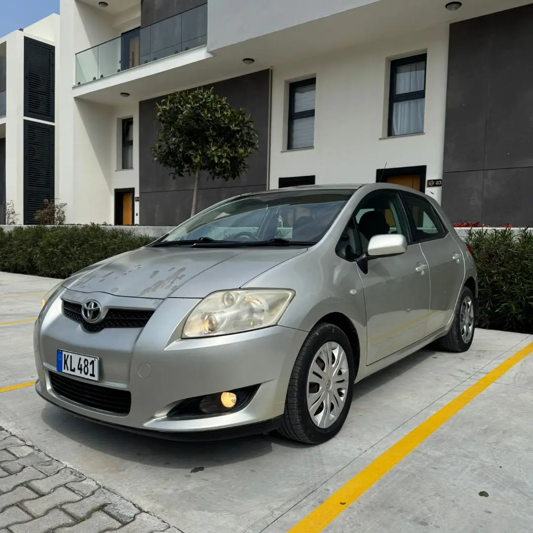 2008 Toyota Auris