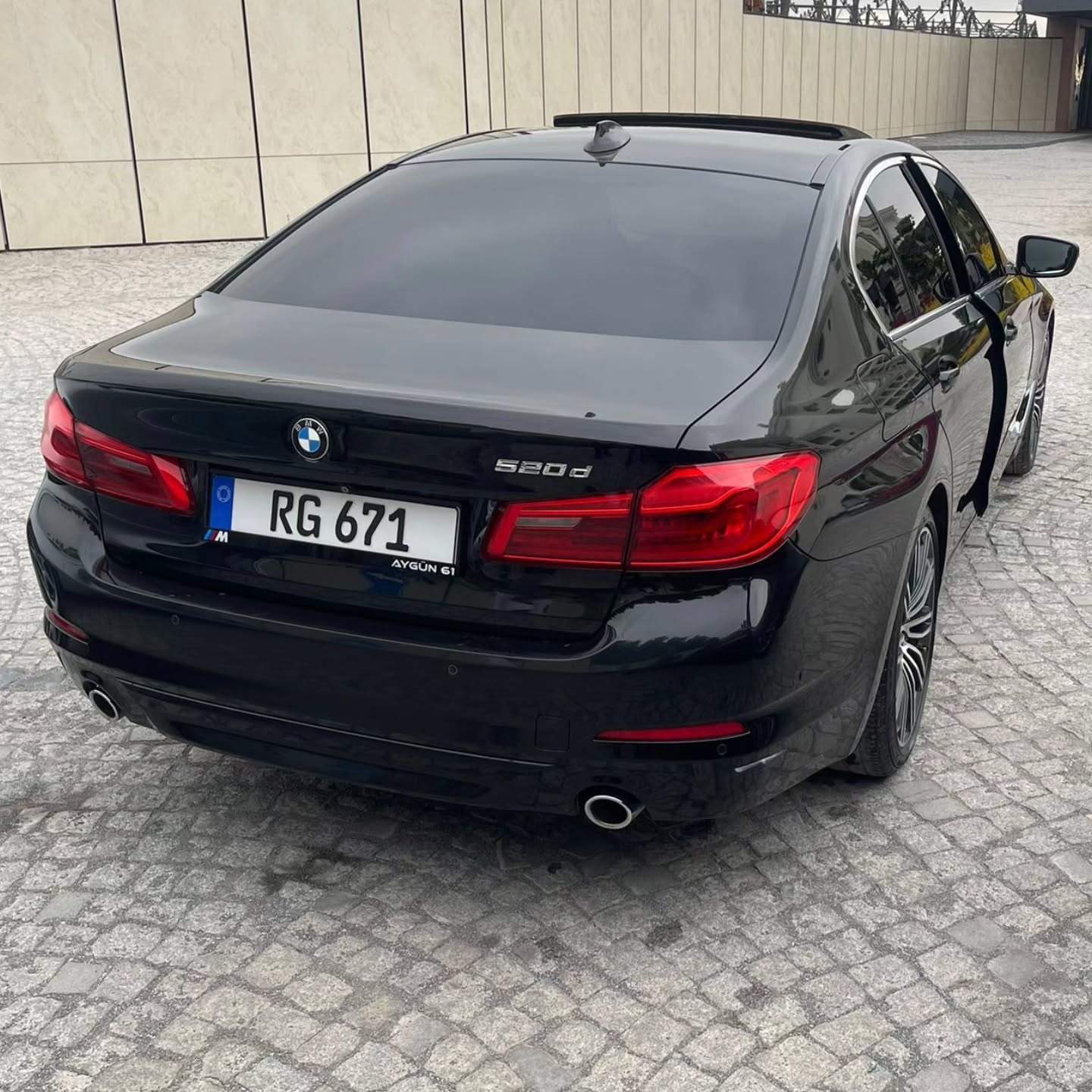 Bmw 5.20d Luxury Line 2019 Satılık İkinci El - Thumbnail 4