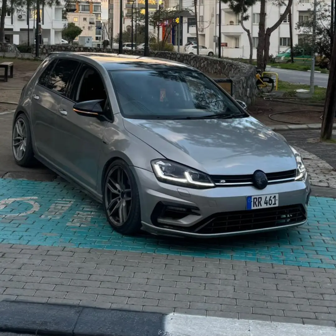 2014 Volkswagen Golf 7.5 R