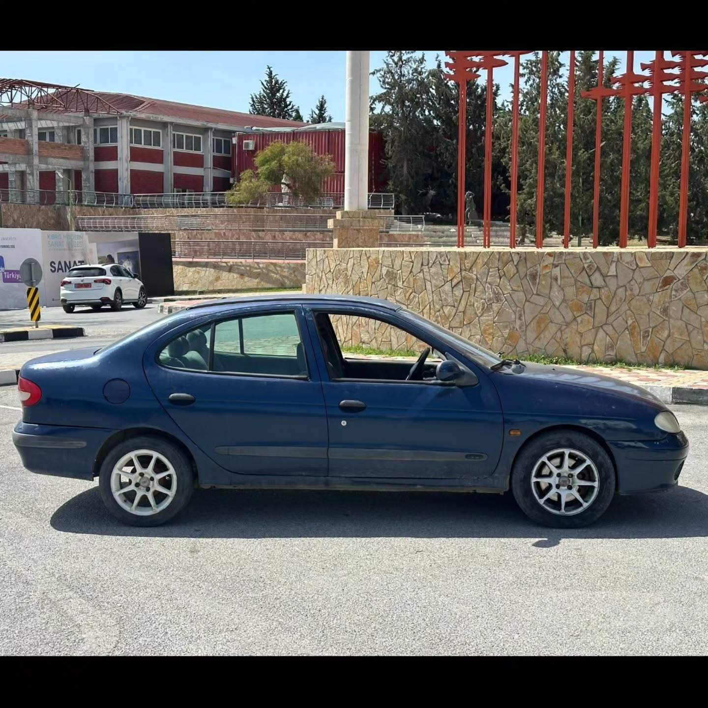 Renault Megane 1 2001 Satılık İkinci El - Thumbnail 4