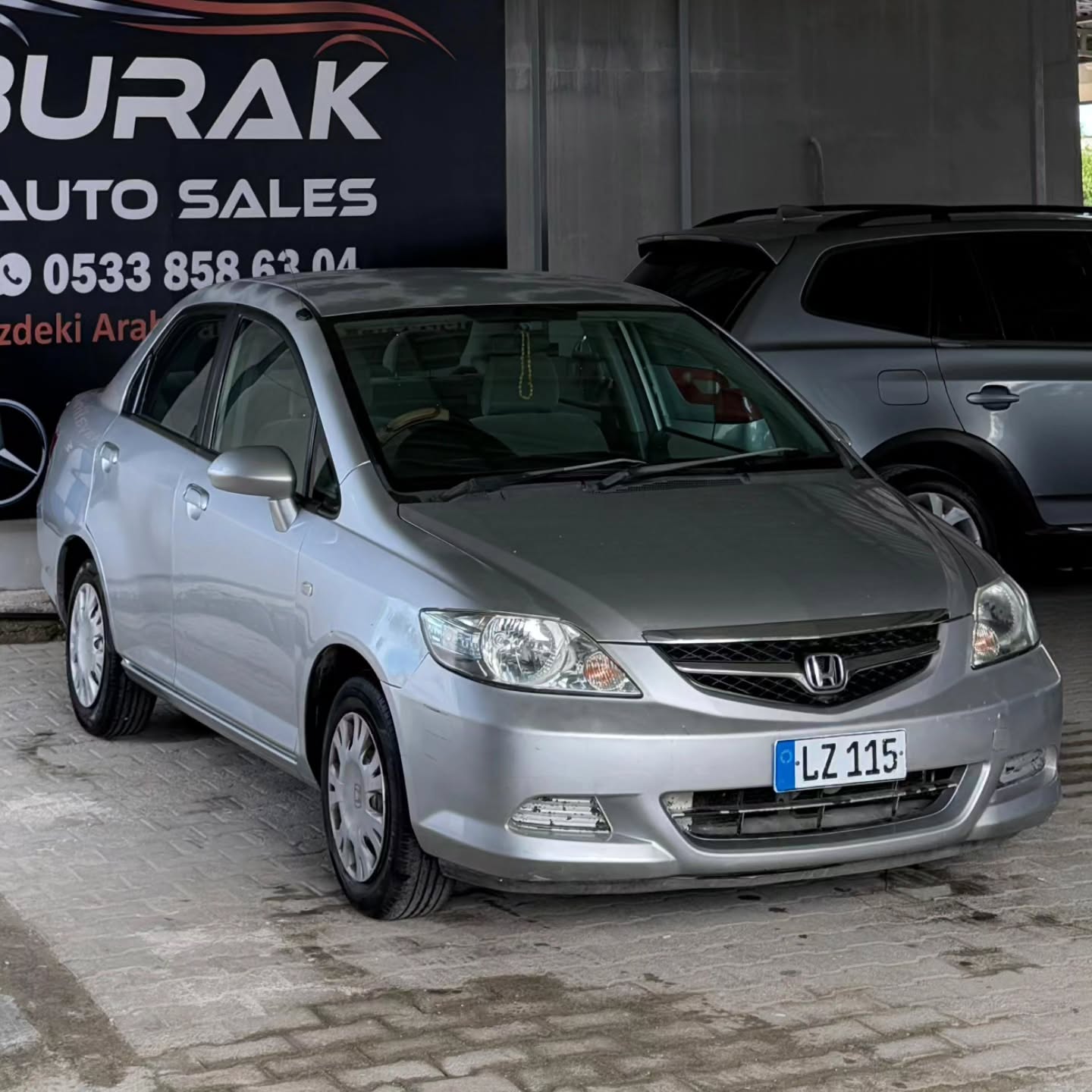 2006 Honda Fit Aria