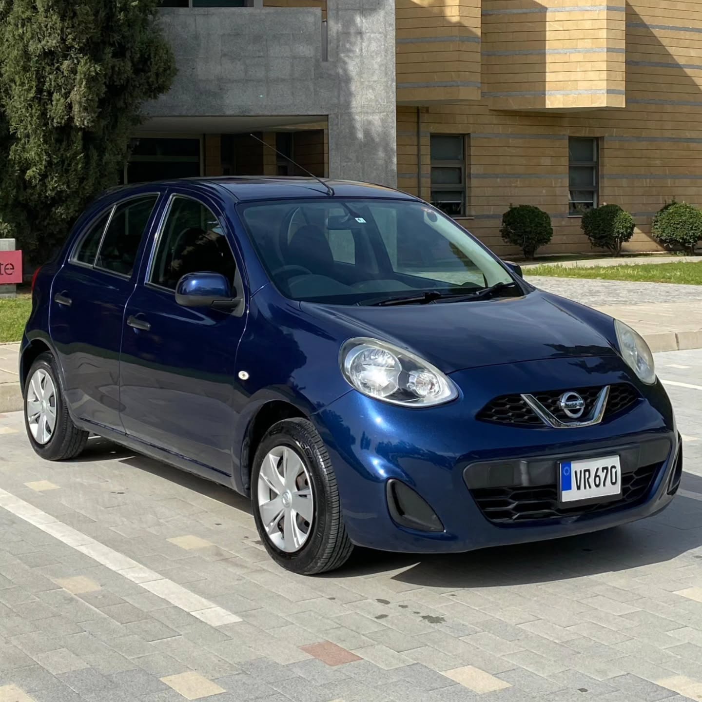 2019 Nissan March