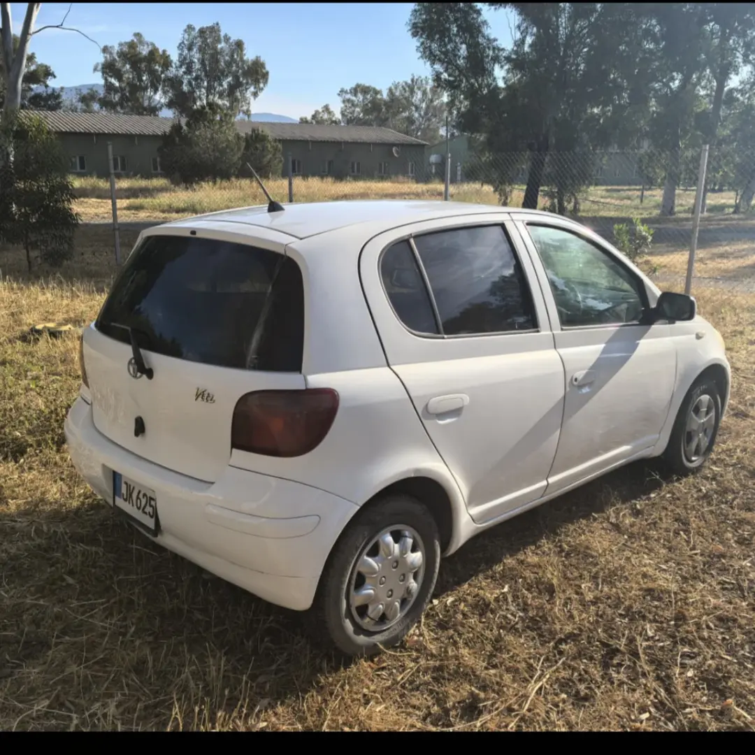 Toyota Vitz 2004 Satılık İkinci El - Thumbnail 3
