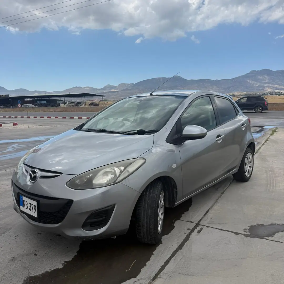 Mazda Demio 2013 Satılık İkinci El - Thumbnail 2