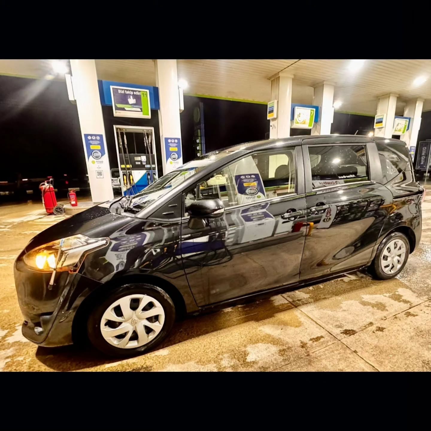 Toyota Sienta 2018 Satılık İkinci El - Thumbnail 2
