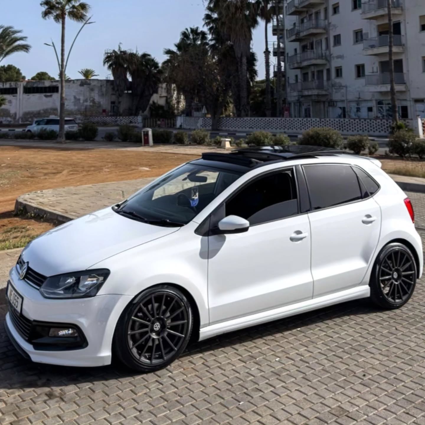 Volkswagen Polo 2015 Satılık İkinci El - Thumbnail 2