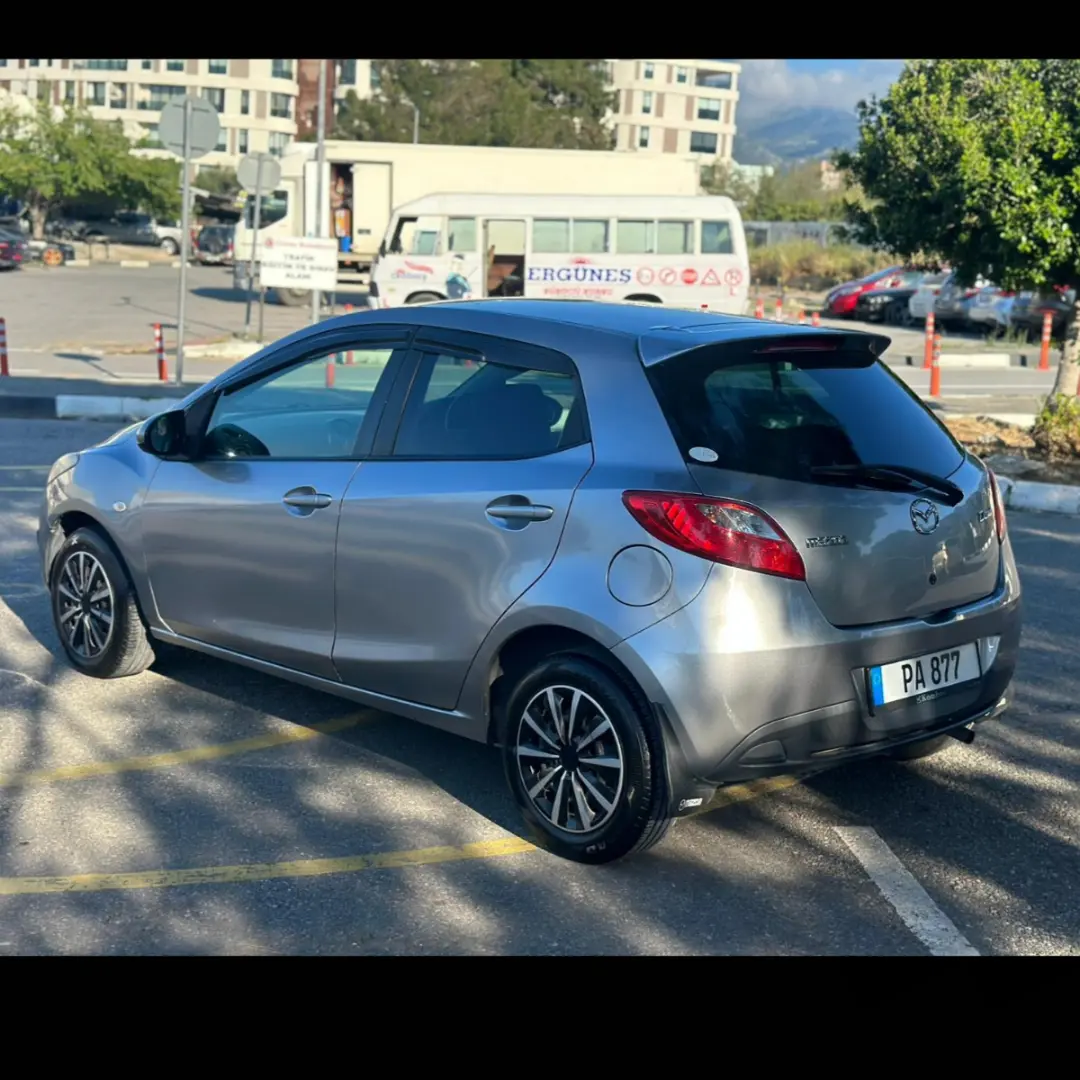 Mazda Demio 2013 Satılık İkinci El - Thumbnail 2