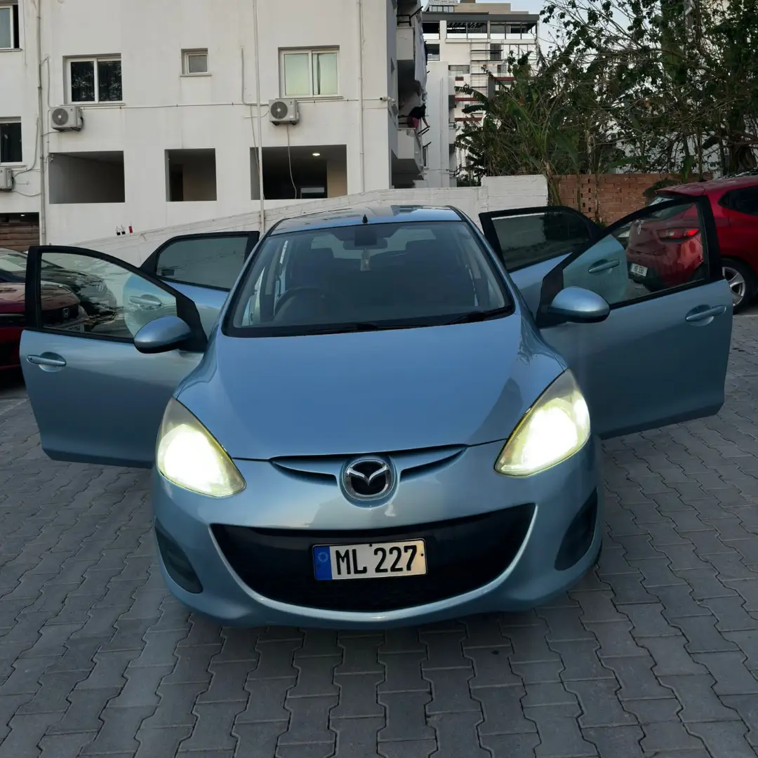 2008 Mazda Demio