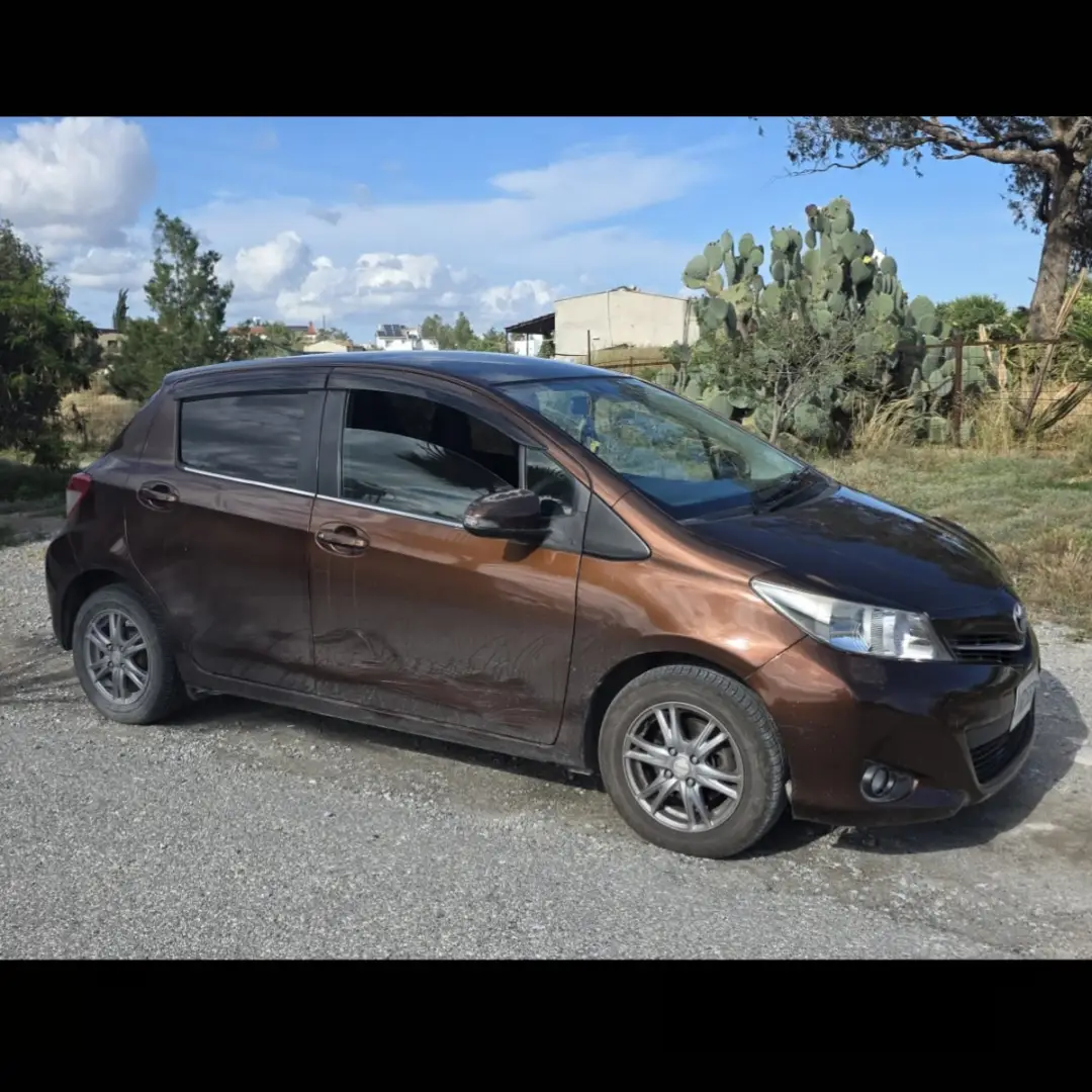 Toyota Vitz Jewela 2012 Satılık İkinci El - Thumbnail 2