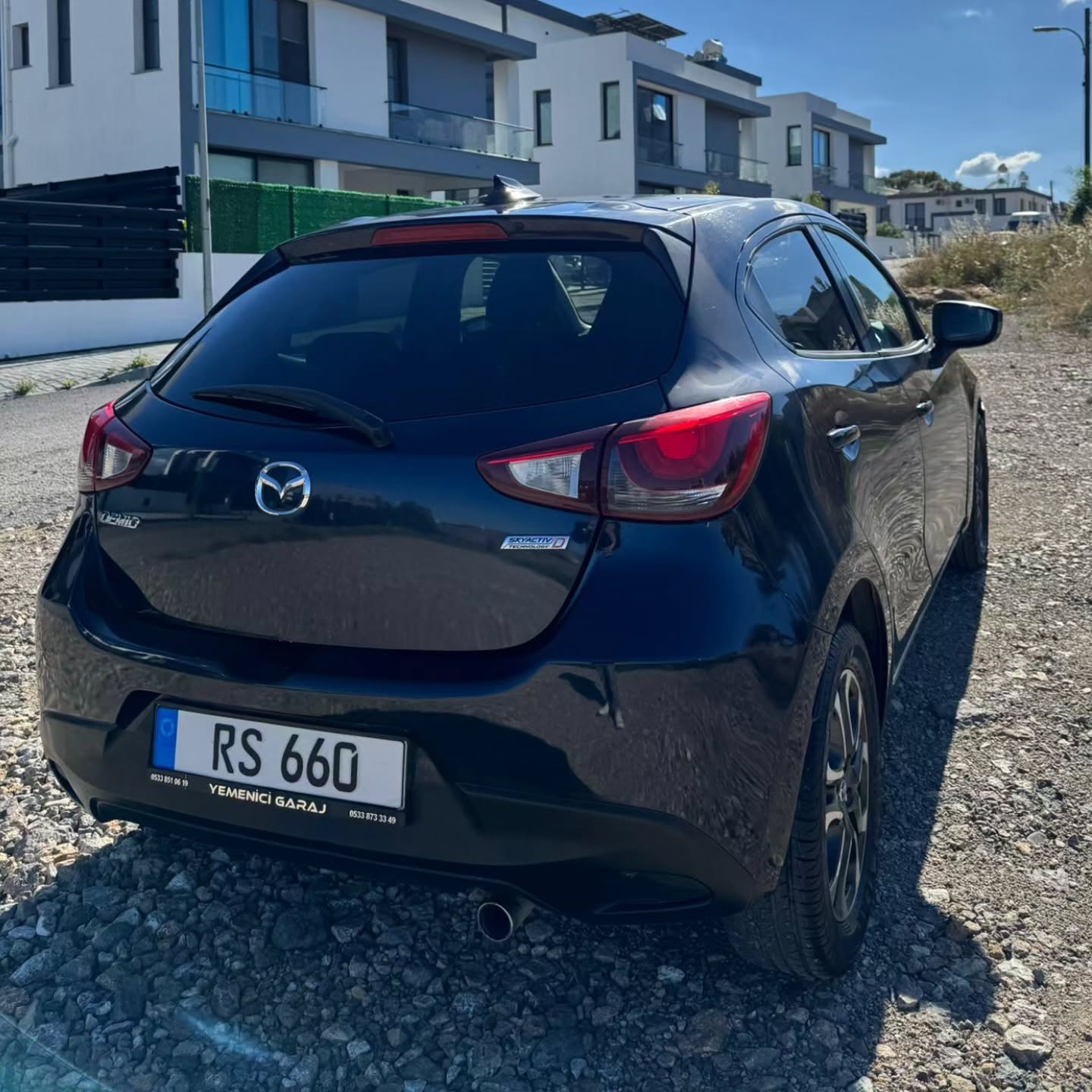 Mazda Demio Skyactiv 2015 Satılık İkinci El - Thumbnail 3
