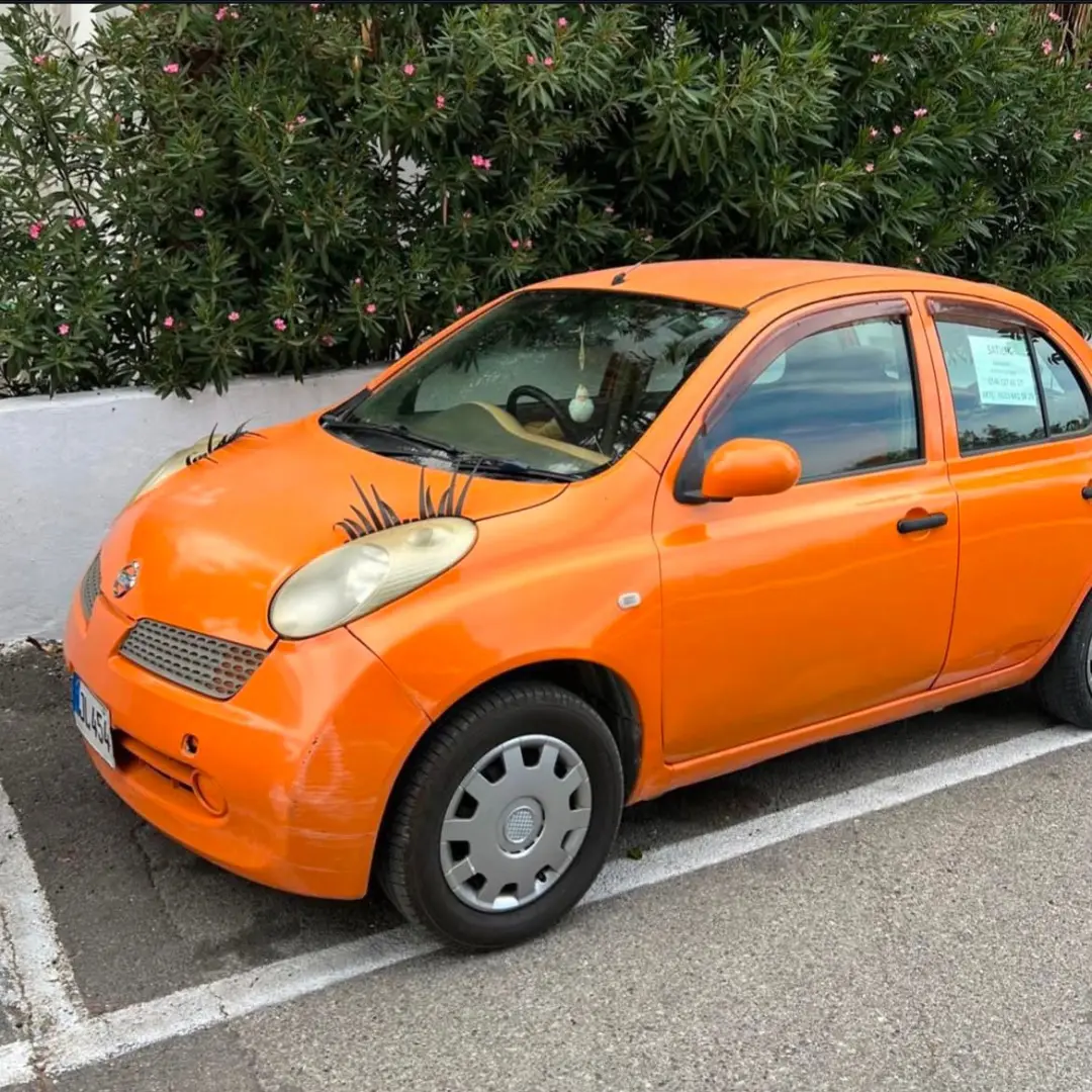 2005 Nissan March