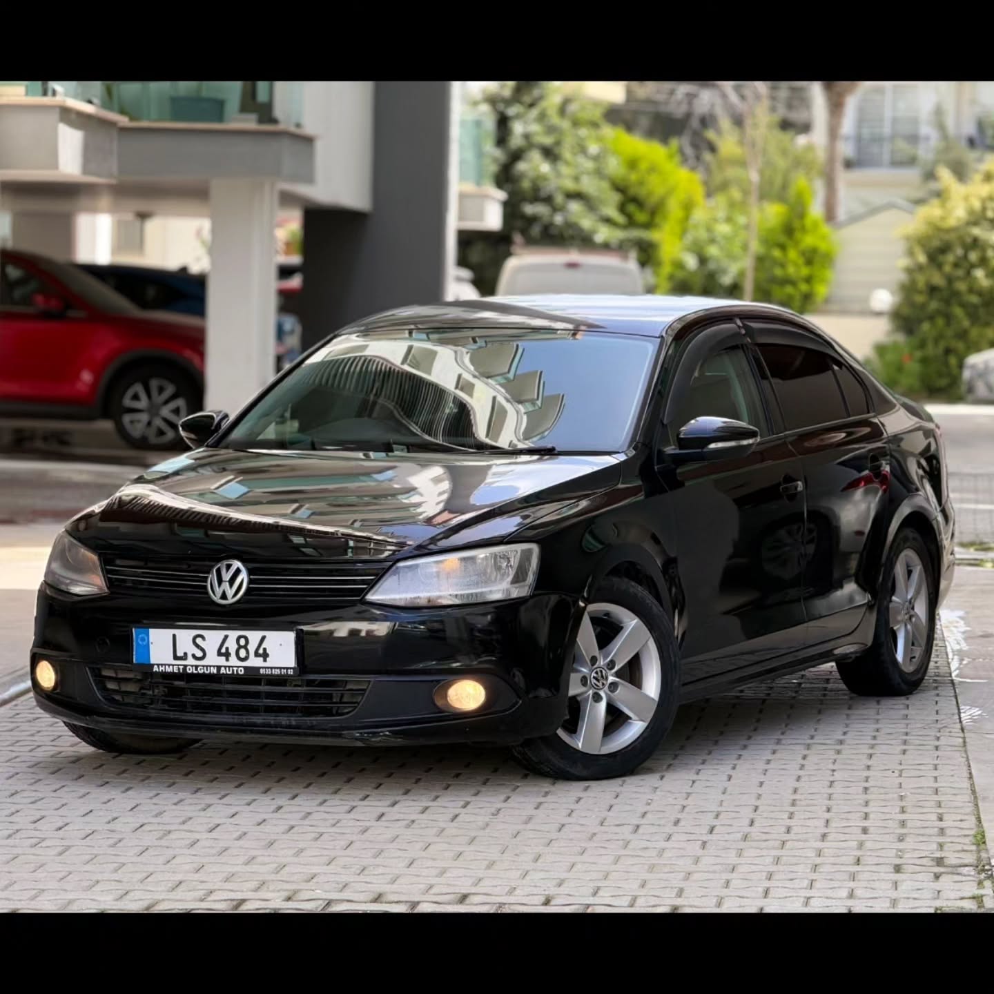 Volkswagen Jetta 2011 Satılık İkinci El - Thumbnail 2