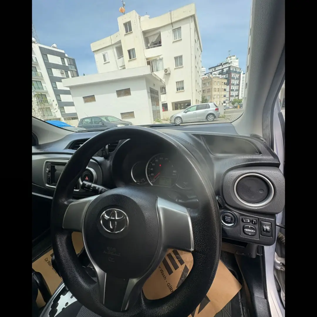 Toyota Vitz 2012 Satılık İkinci El - Thumbnail 6
