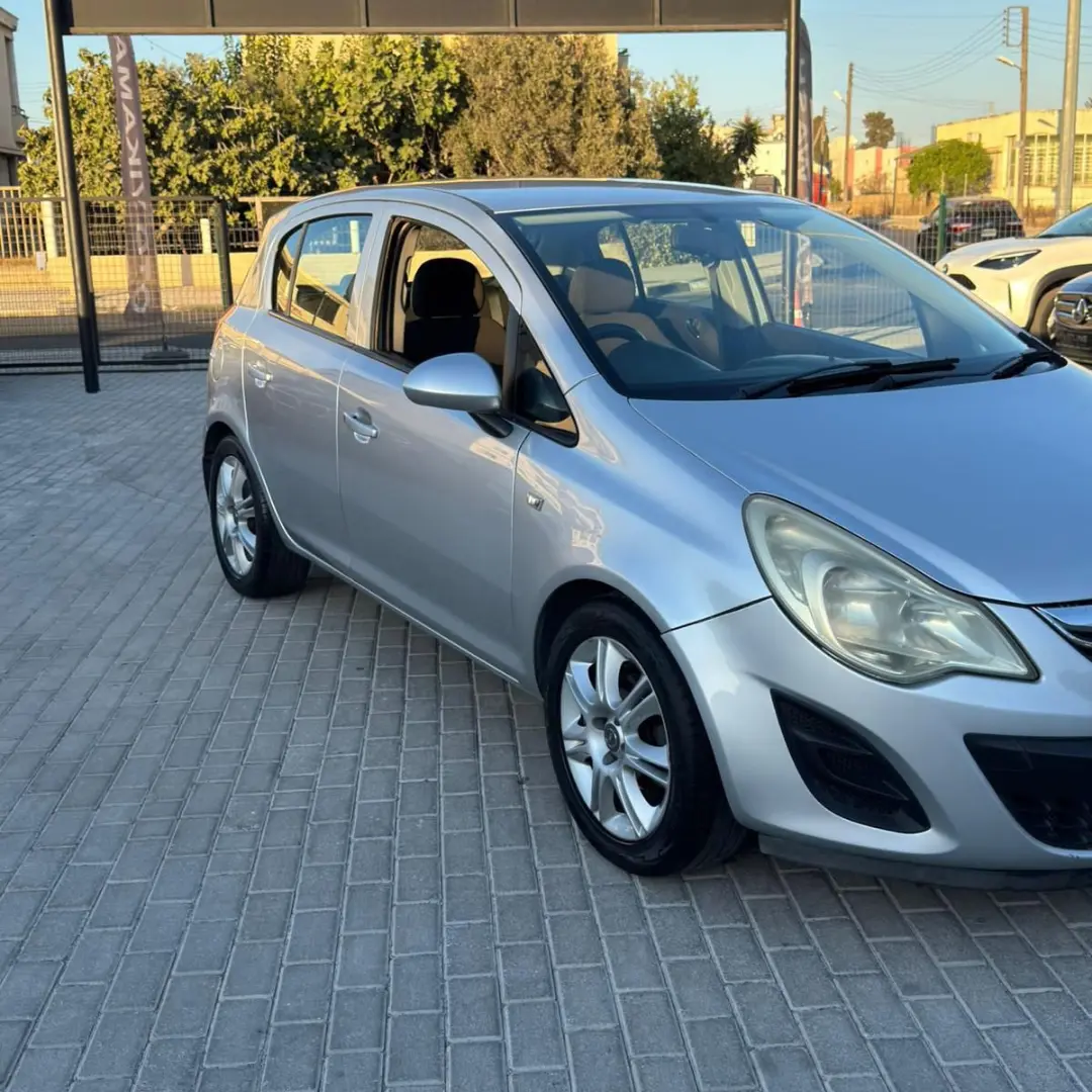 Opel Corsa 2012 Satılık İkinci El - Thumbnail 3