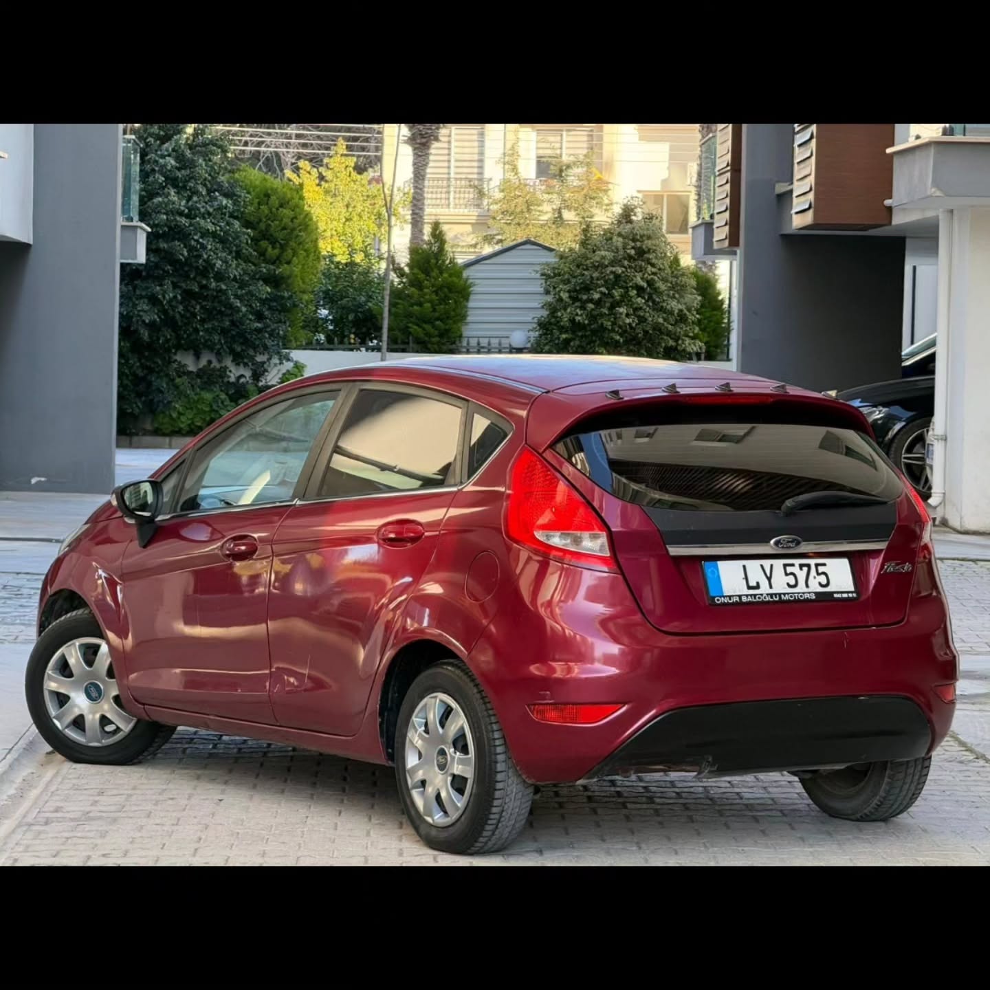 Ford Fiesta Titanium 2011 Satılık İkinci El - Thumbnail 3