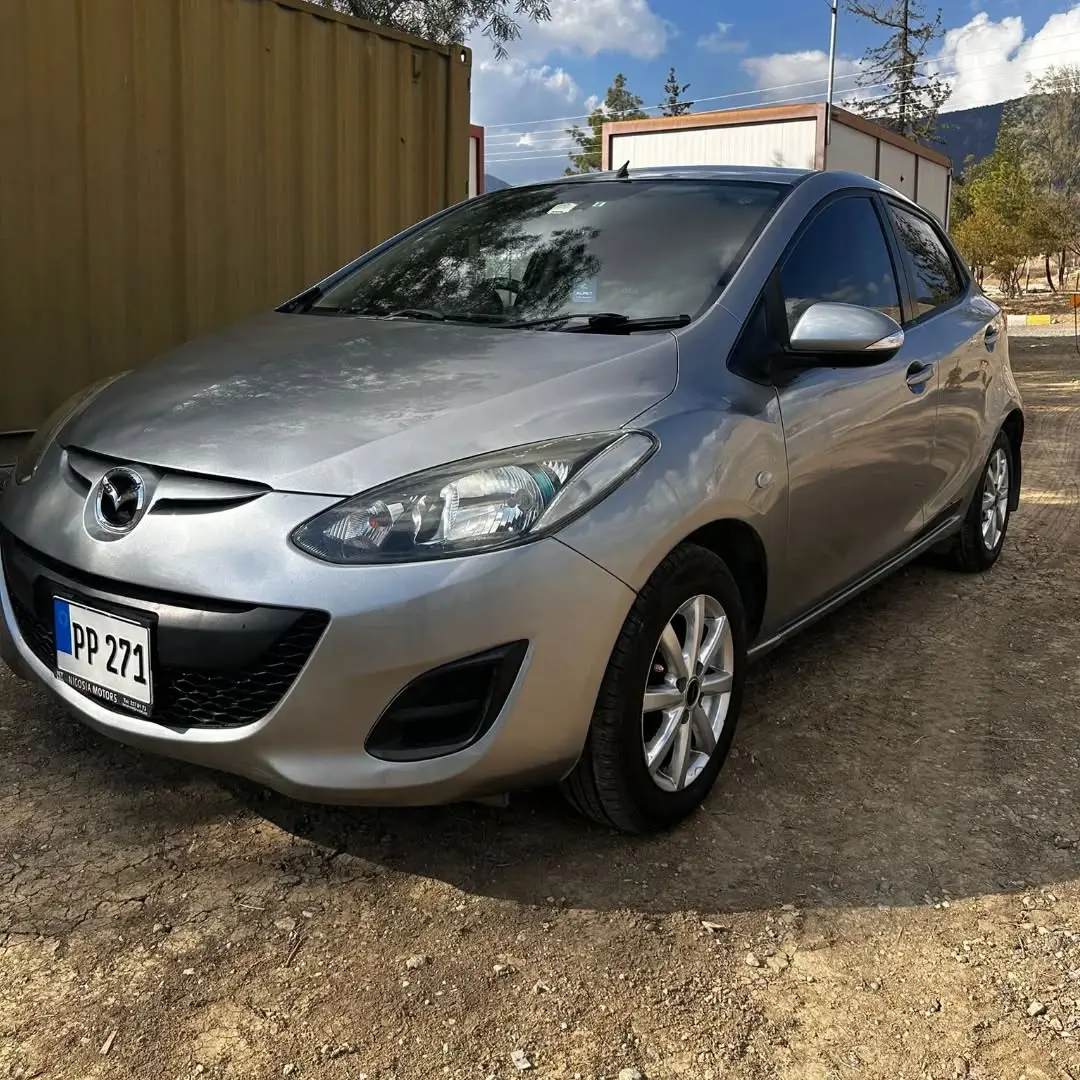 Mazda Demio Skyactive 2012 Satılık İkinci El - Thumbnail 2