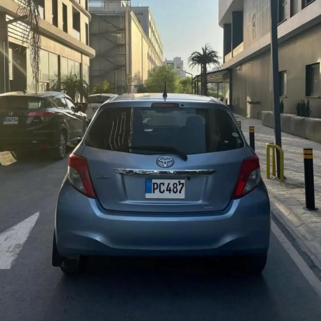 Toyota Vitz 2012 Satılık İkinci El - Thumbnail 4